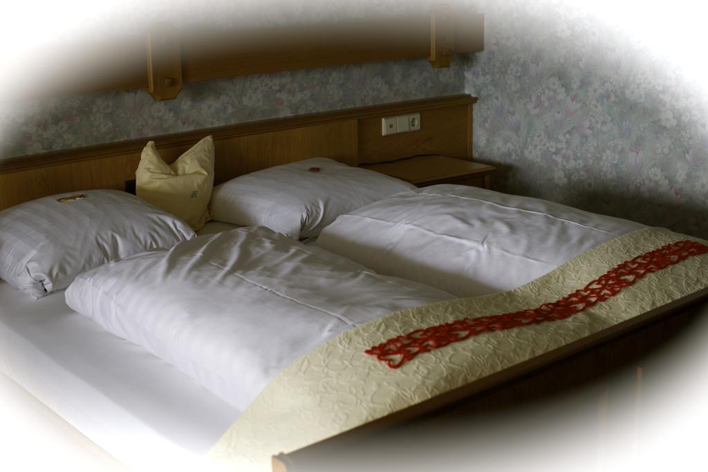 Hotel - Reweschnier Kusel Extérieur photo